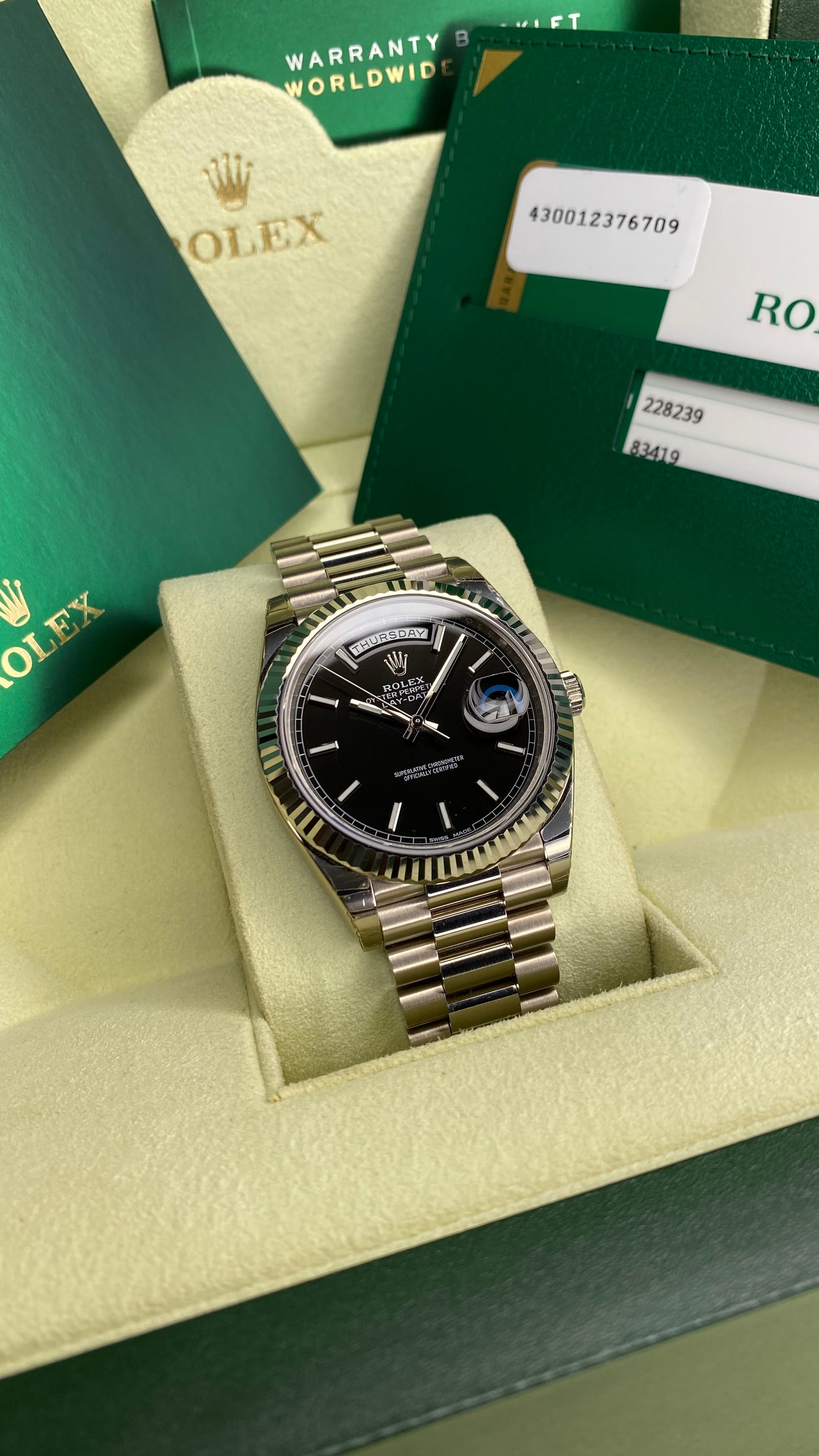 Rolex Daydate 41mm 228239 (New)
