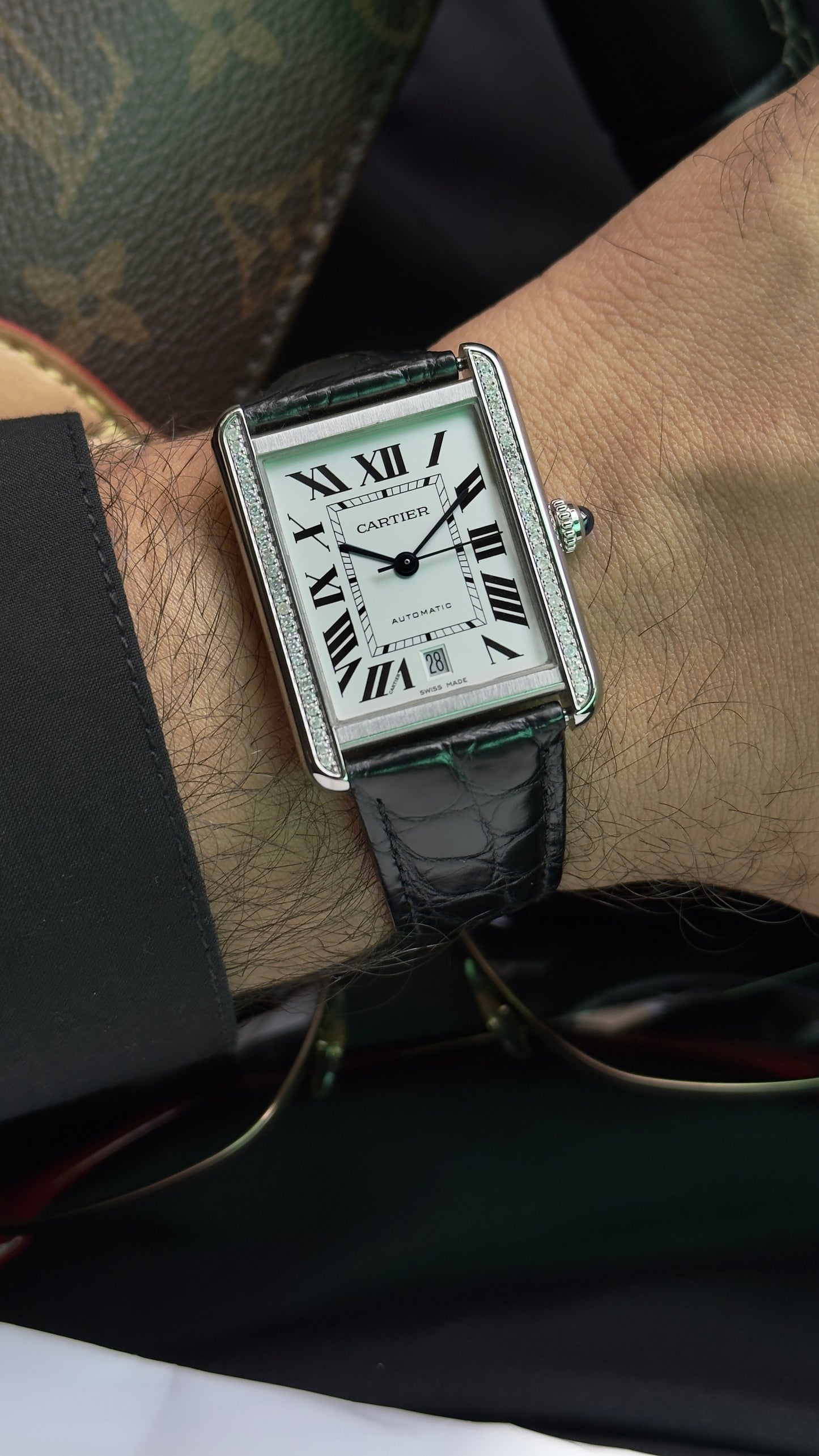Cartier Tank xl 3135 (Pre-owned) After Market diamonds