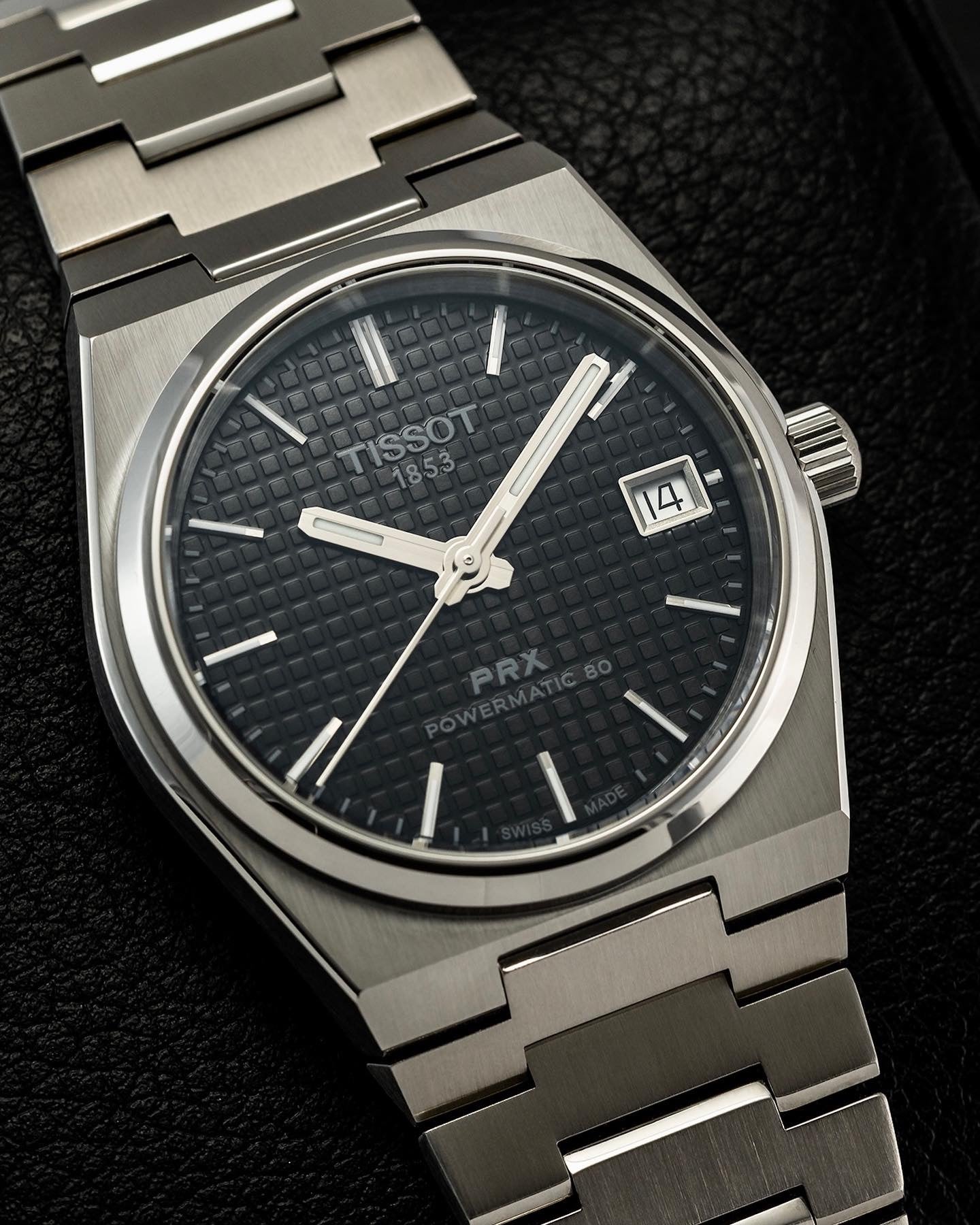 TISSOT PRX POWERMATIC 80 40mm T137.207.11.051.0 black dial (Brand-New)