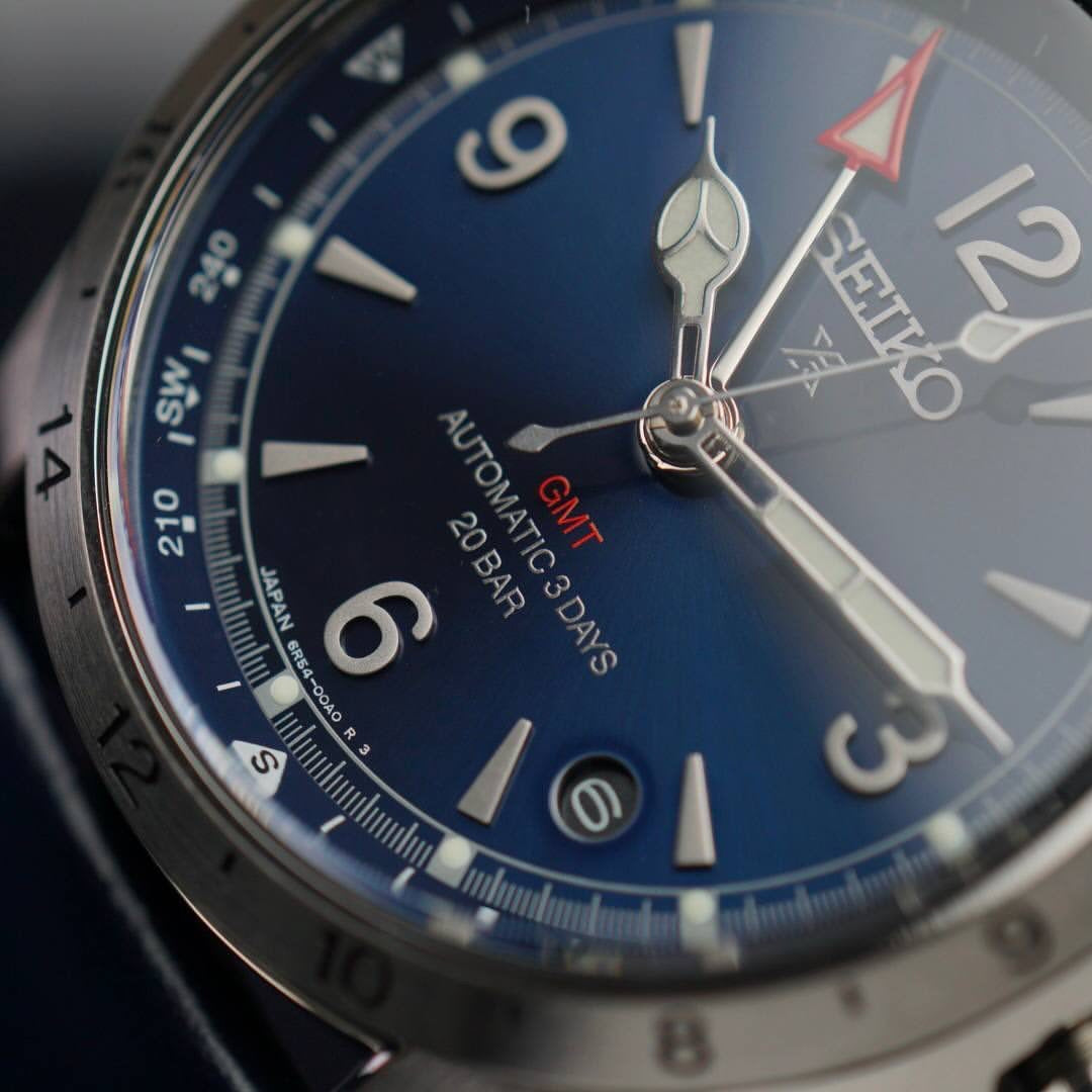 Seiko Alpinist GMT SPB377j1 39mm (Brand-New)
