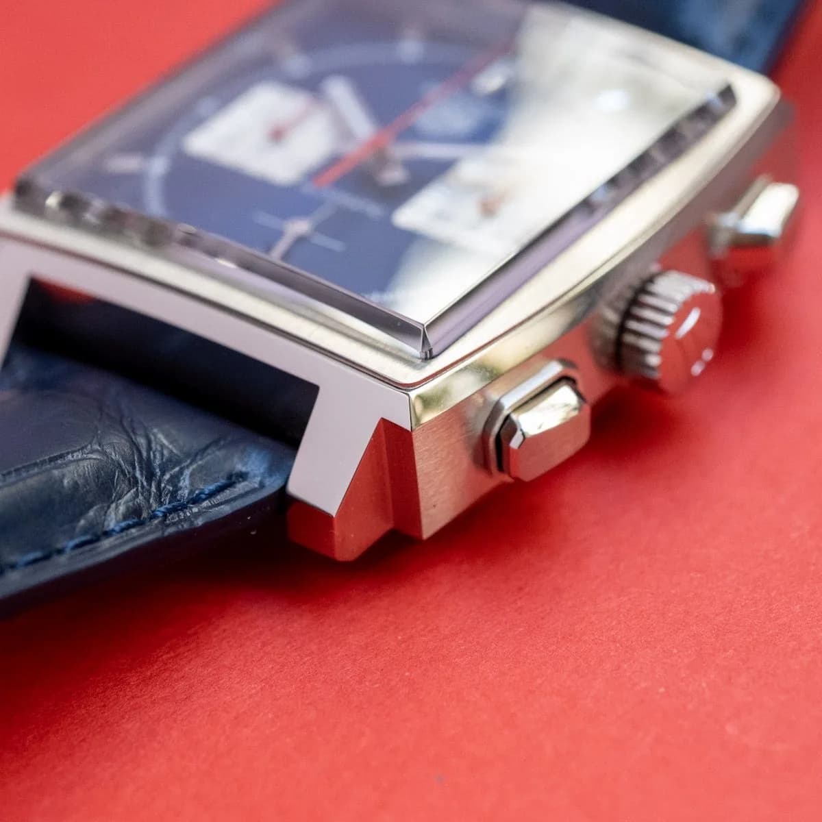 Tag-Heuer Monaco caliber 02 (Pre-owned) 2022 Full set 39mm Ref: CBL2111. FC6453