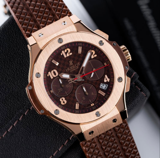 Hublot big bang chronograph solid 18k rose gold (Pre-owned) 41mm