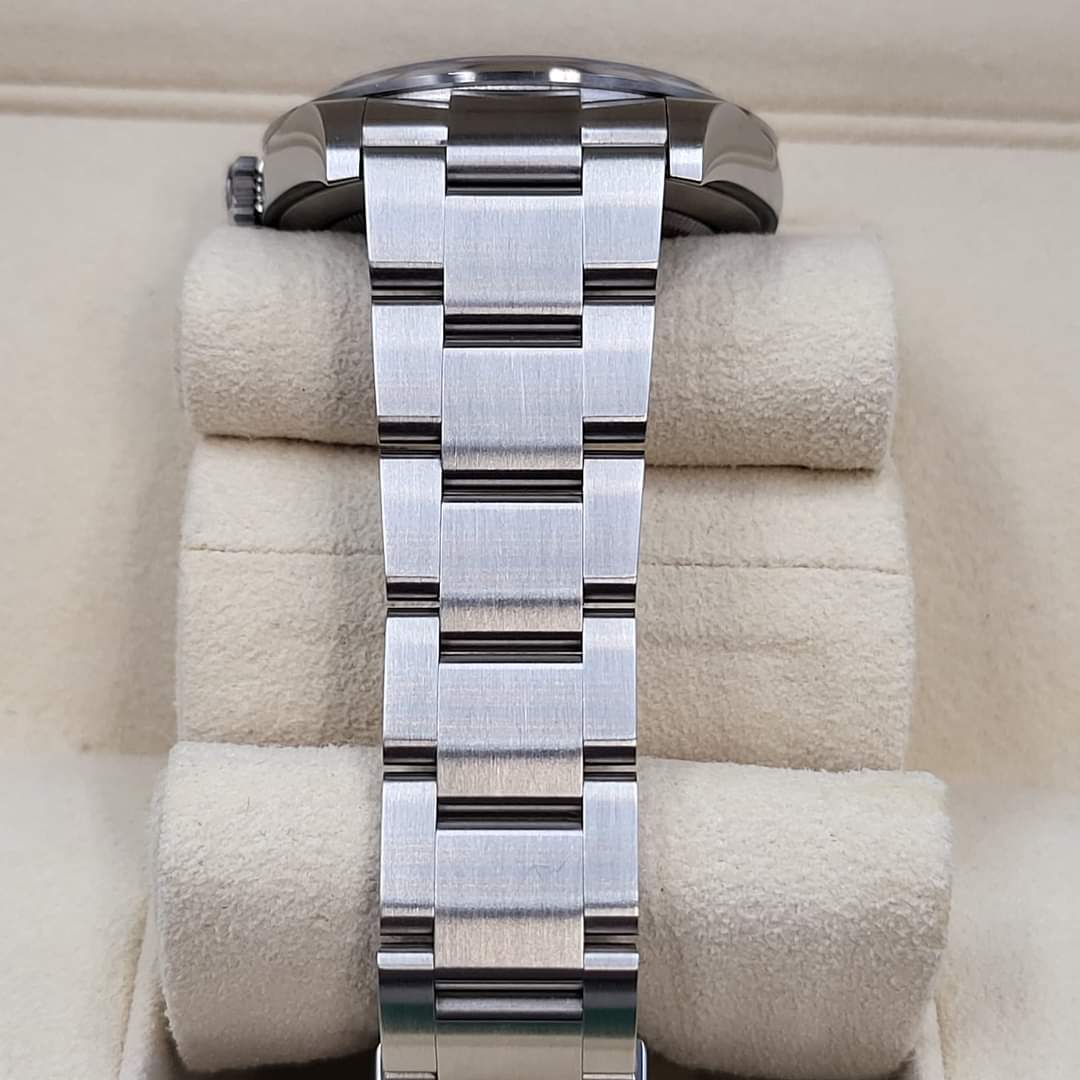 Rolex explorer 214270 39mm full set 2018