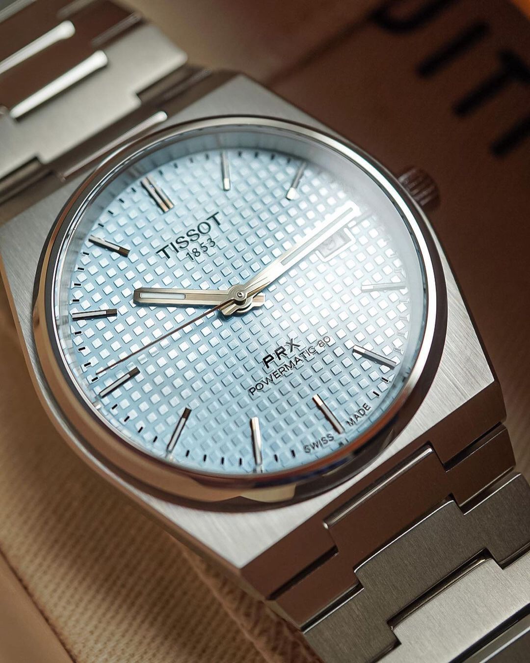 TISSOT PRX POWERMATIC 80 40mm (Brand - New)
T137.407.11.351.00 ice blue tiffany blue