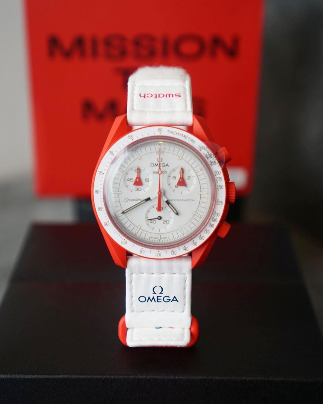 OmegaxSwatch Mission to Mars 42mm (Pre-owned)