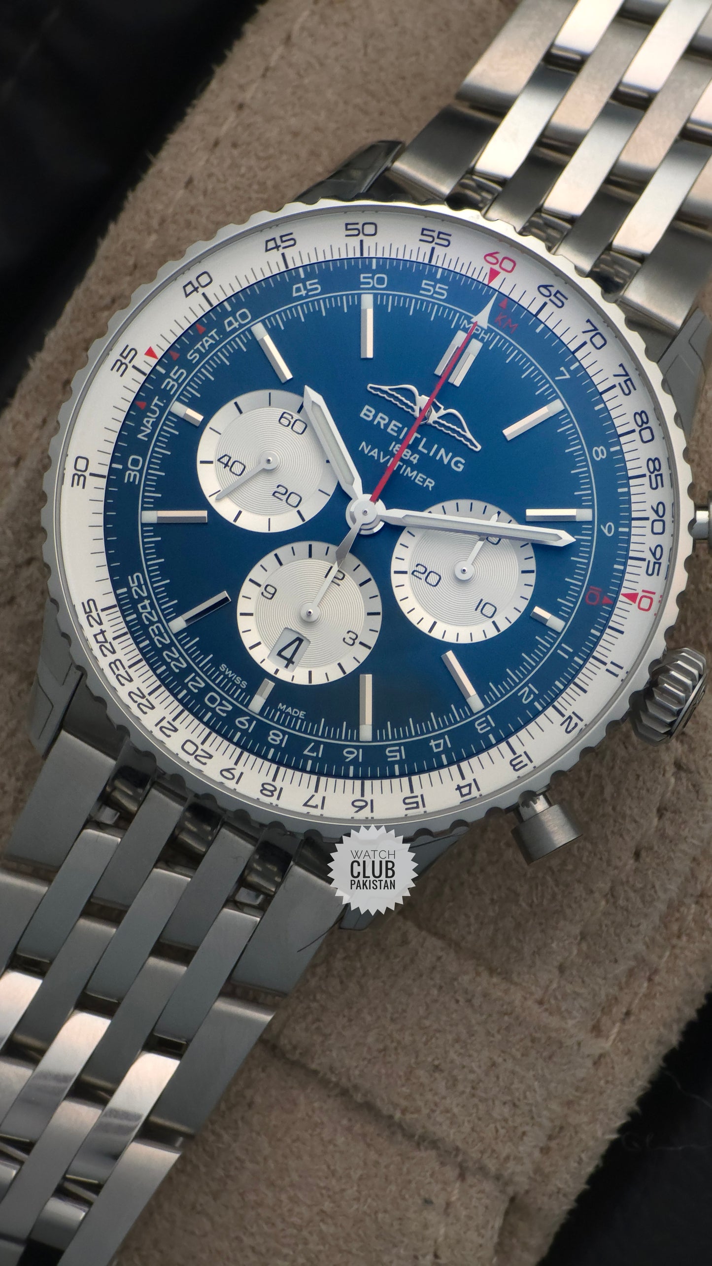 Breitling Navitimer B01 Chronograph 2025 46mm (Brand New) Full set