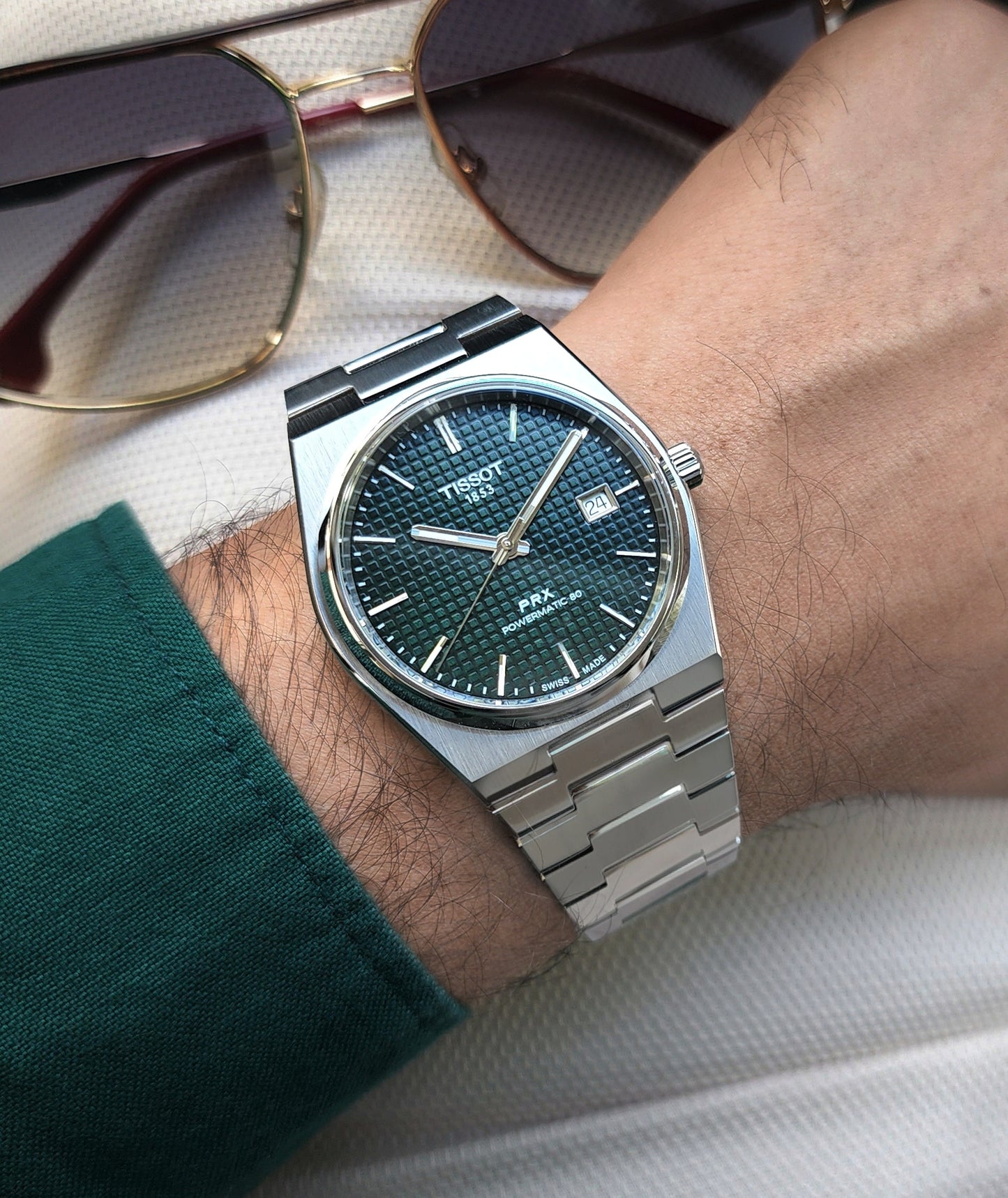 Tissot Prx powermatic 80 green dial T137.407.11.091.00 (Brand-New)