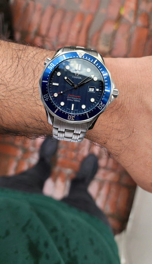 Omega seamaster 2221.80.00 (James bond golden eye )