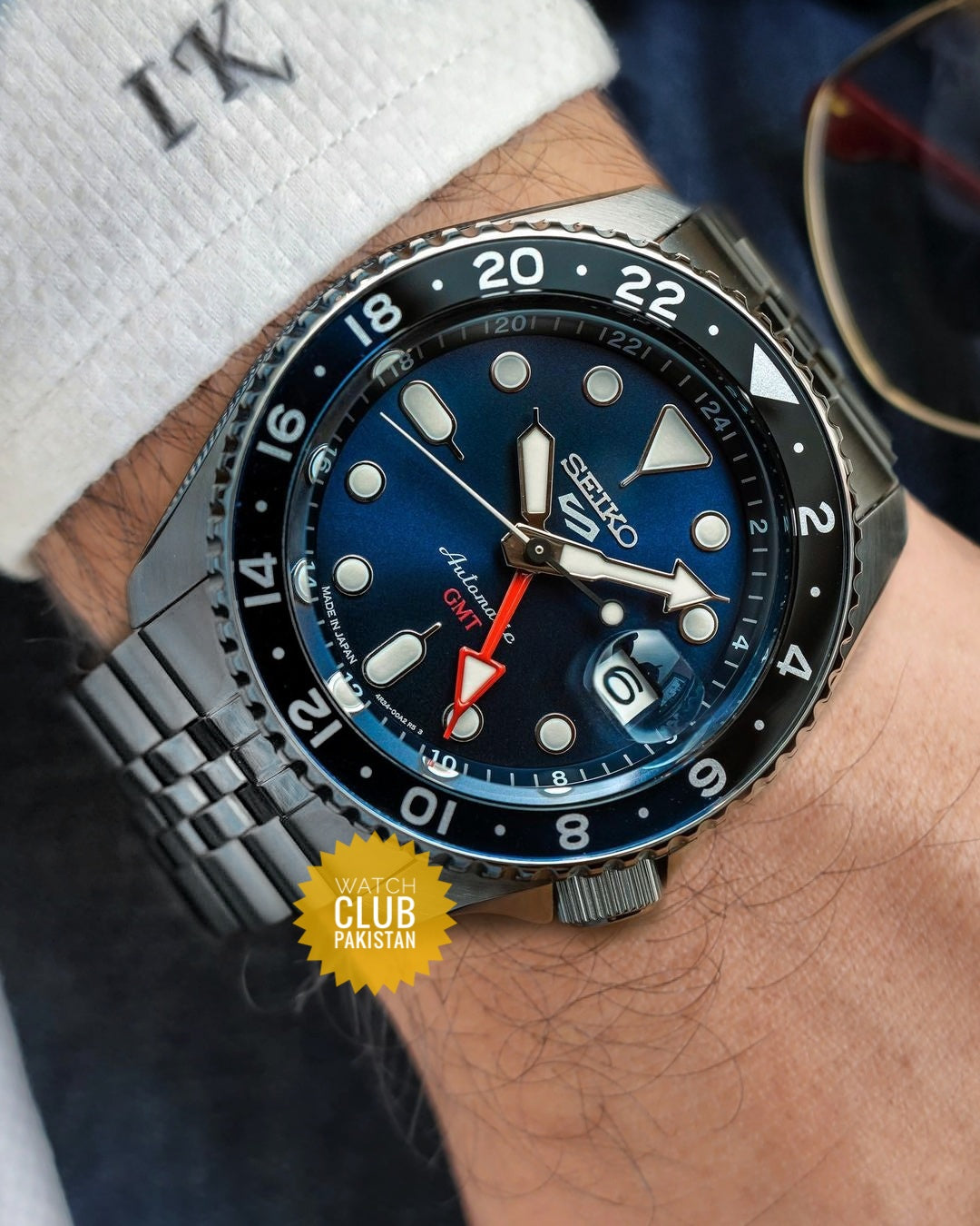 Seiko 5 sports GMT ssk003k1 Blue dial 42mm (Brand-New)
