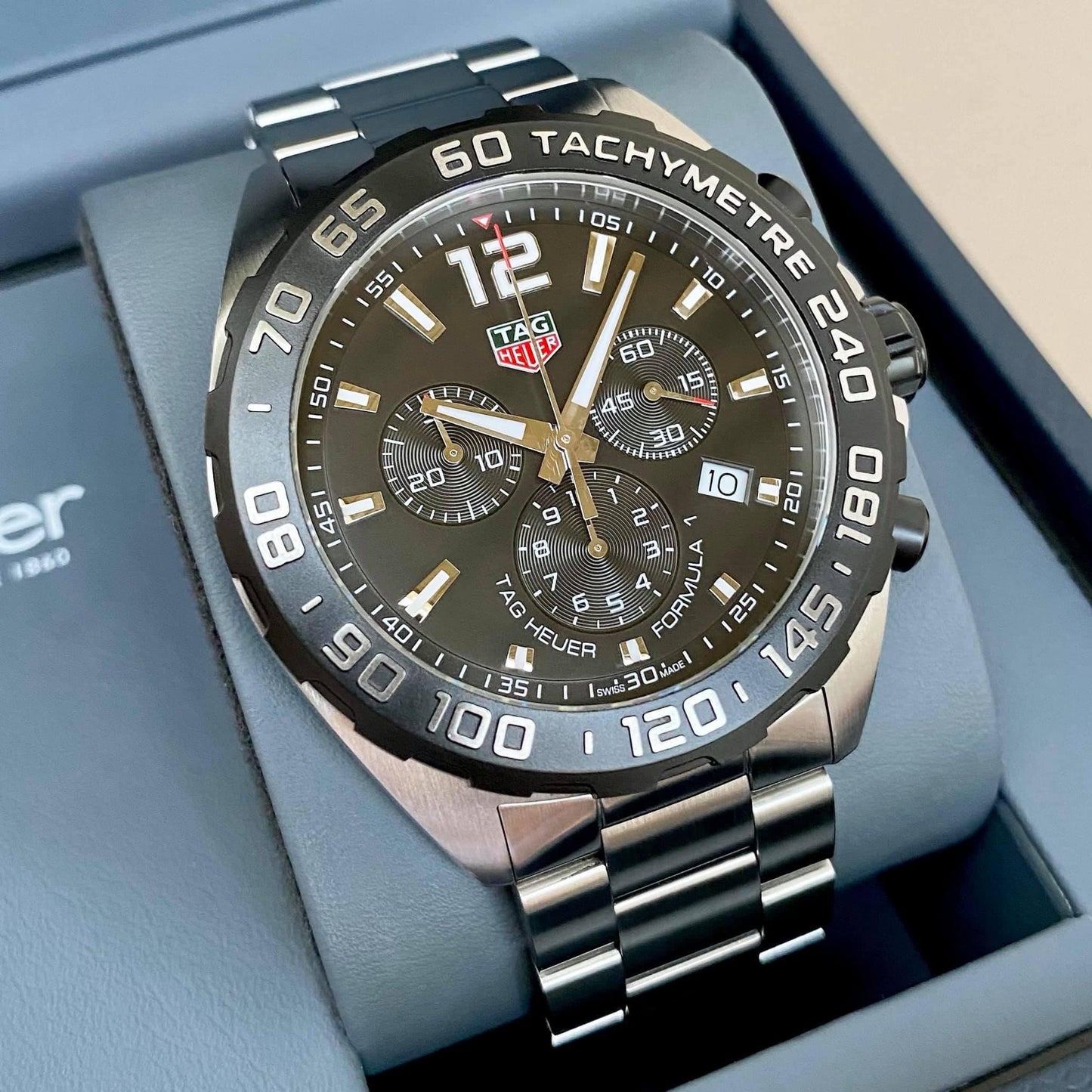 Tag Heuer Formula 1 chronograph Quartz Mens 43mm - CAZ1010.BA0842