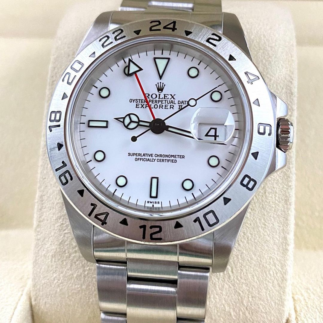 Rolex 16570 mint (Pre-owned) only watch open hole case