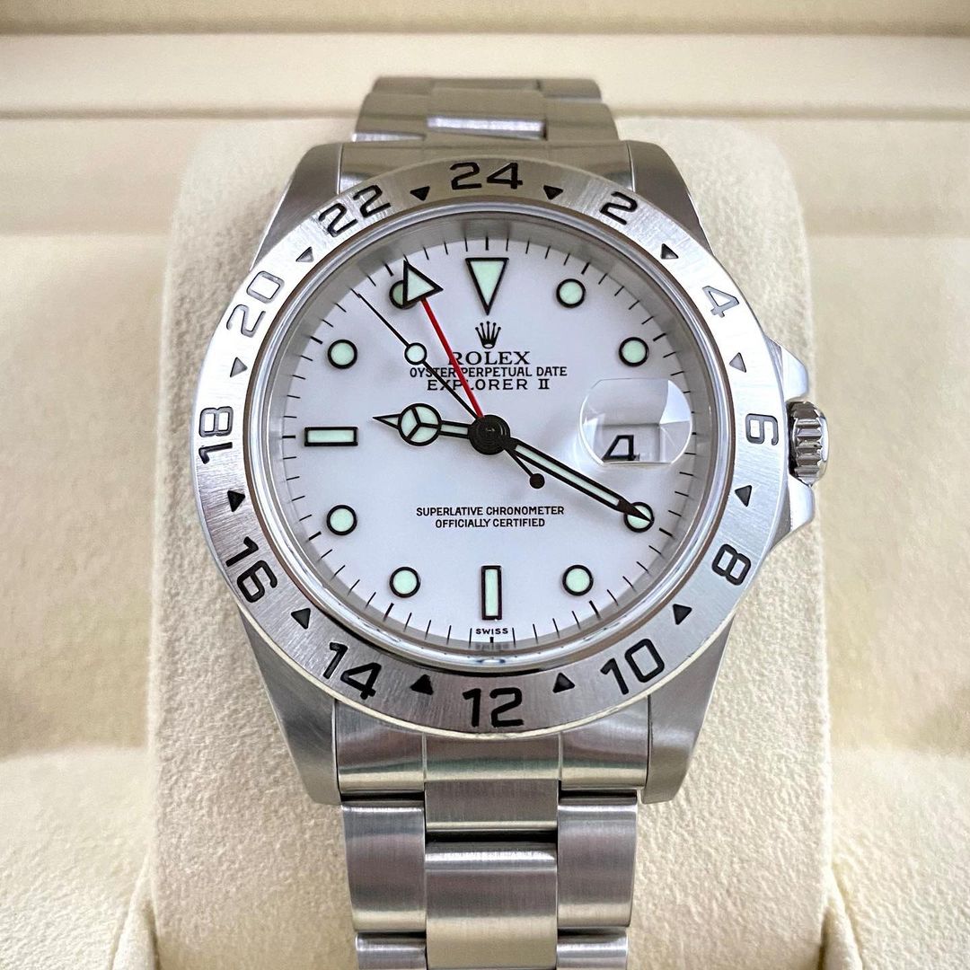 Rolex 16570 mint (Pre-owned) only watch open hole case
