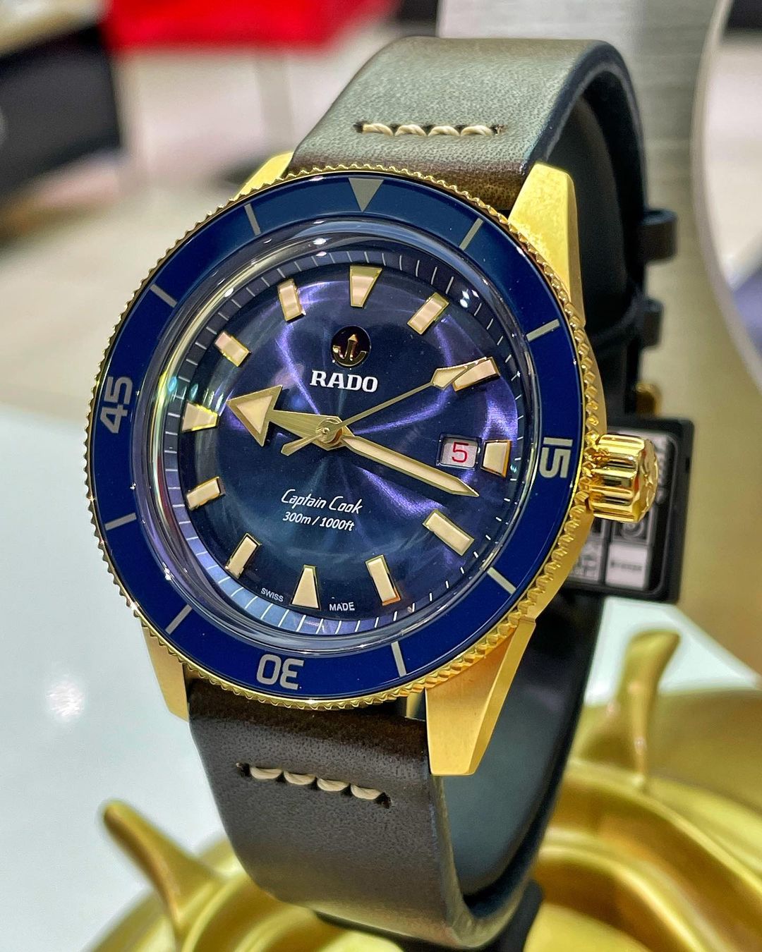 Rado Captain Cook Automatic Bronze R32504205