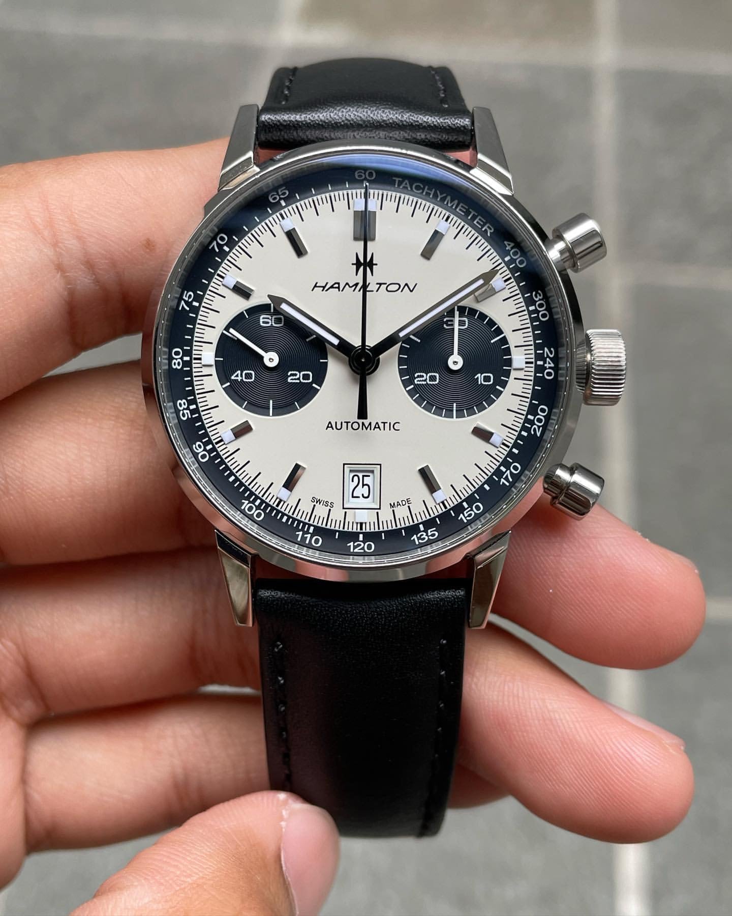 Hamilton Intramatic 40mm Panda chronograph (Pre-owned) automatic Ref: H38416711