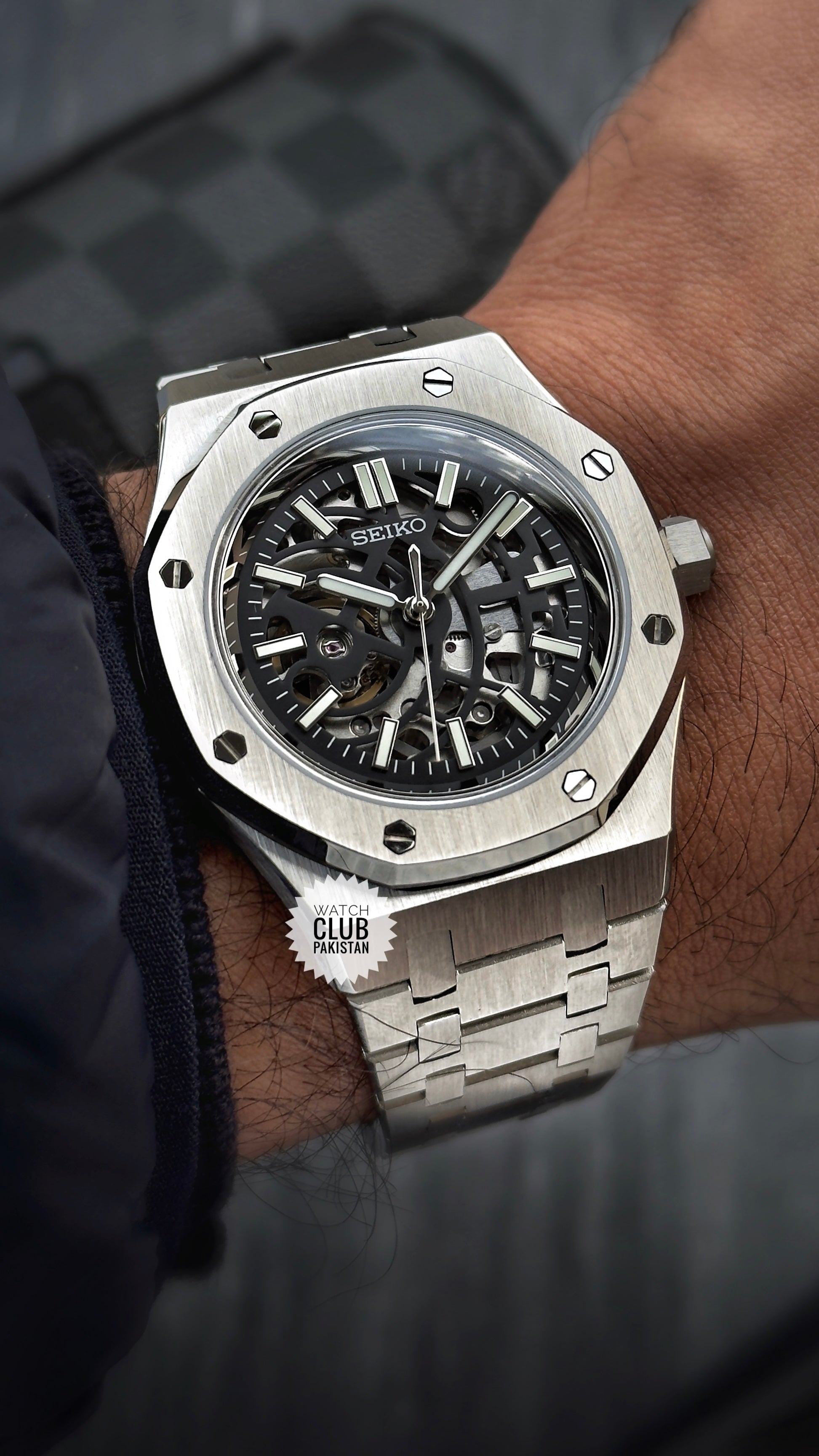 Seiko Royal Oak mod skeleton 42mm Automatic – Watch Club Pakistan