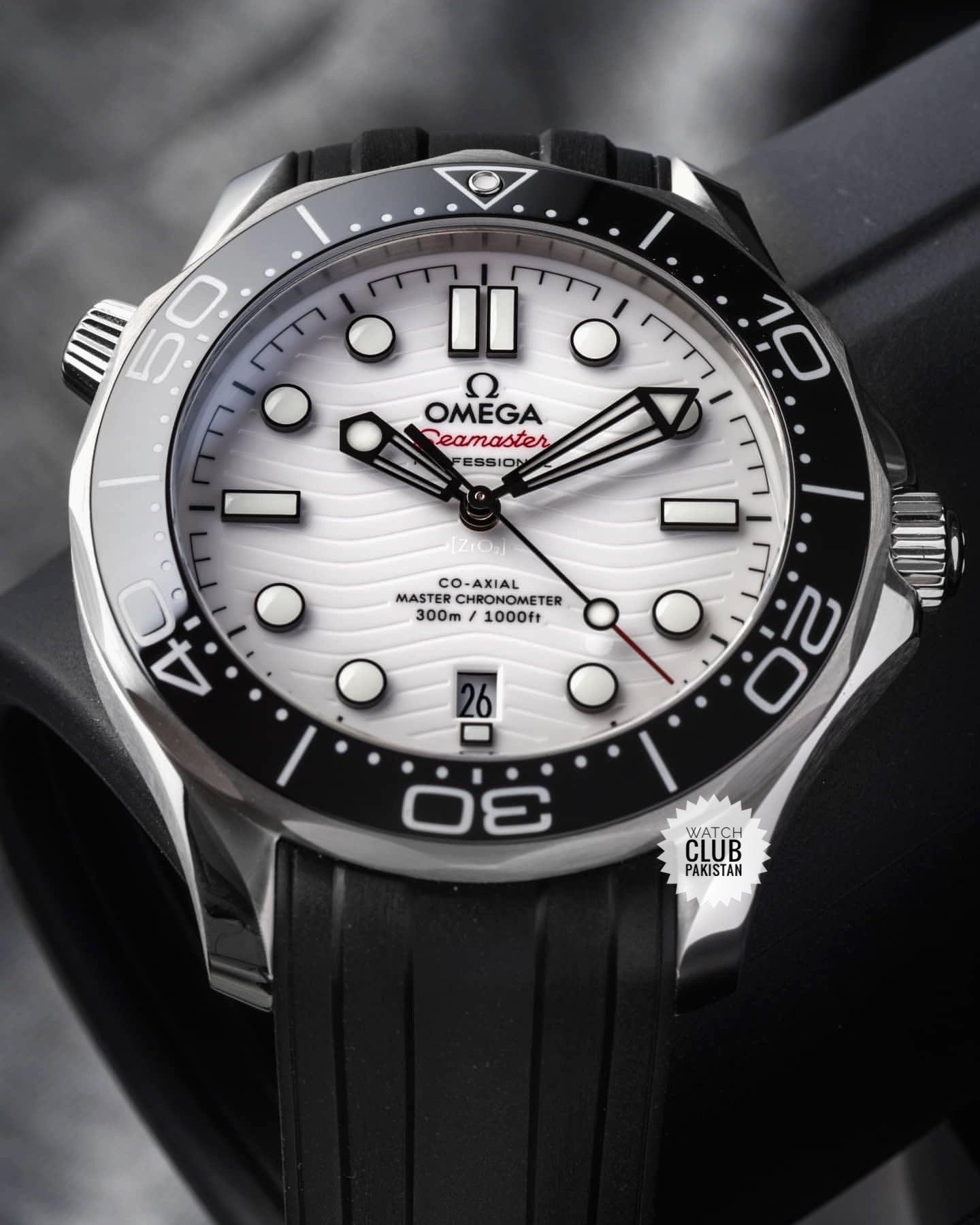 Omega Seamaster 300m ( Pre-owned) 2023 210.32.42.20.04.001