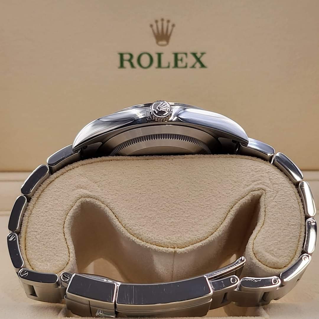 Rolex explorer 214270 39mm full set 2018