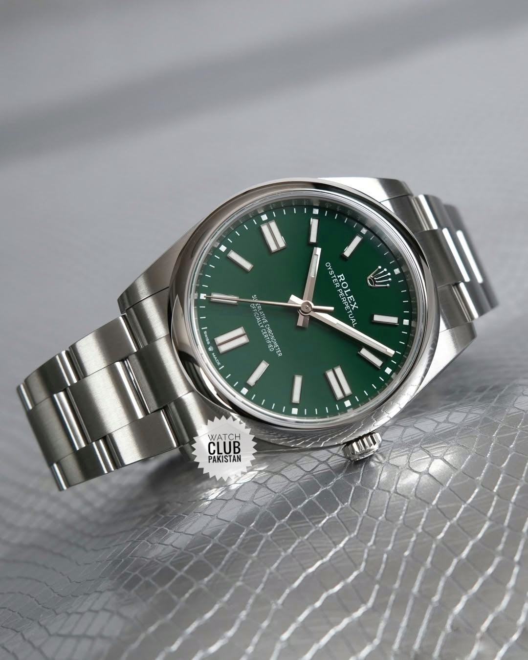 Rolex Oyster Perpetual 41 Ref: m124300 Green dial Dial