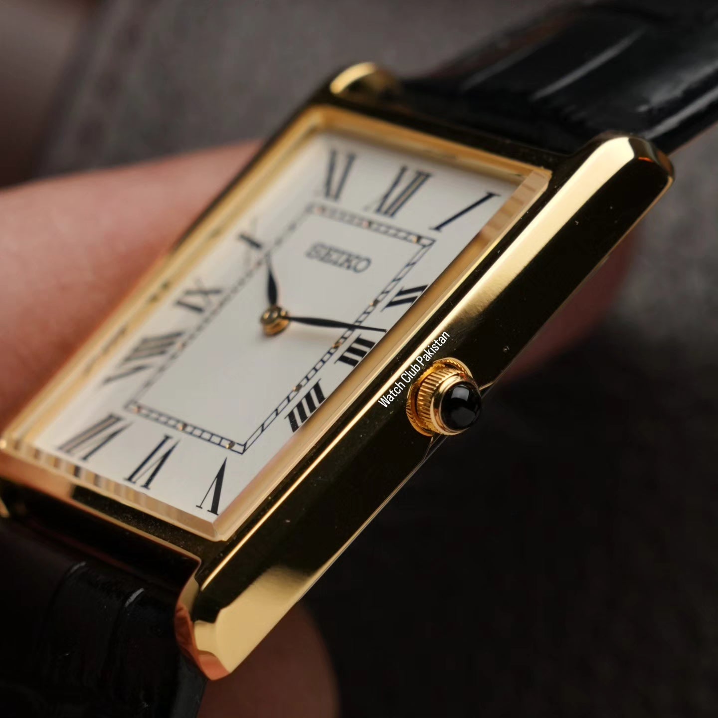 Seiko Tank Ref: SWR104P1 Large size Mens Watch golden case PVD (Brand-New) Sapphire Crystal