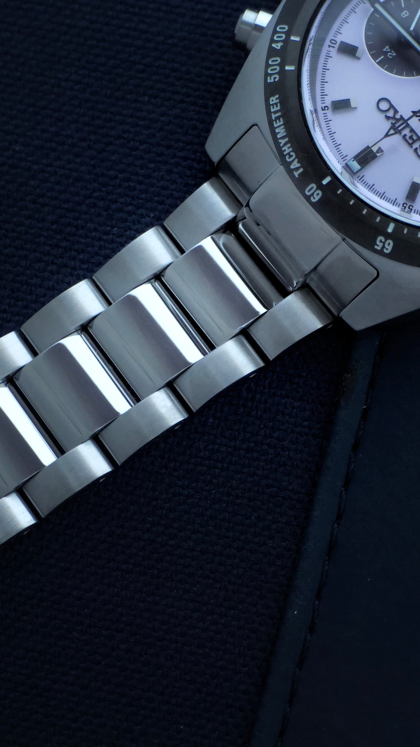 Seiko Prospex Speed timer  Ssc955 (Brand-New)  case 39.5mm Limited Edition Lavender Dial