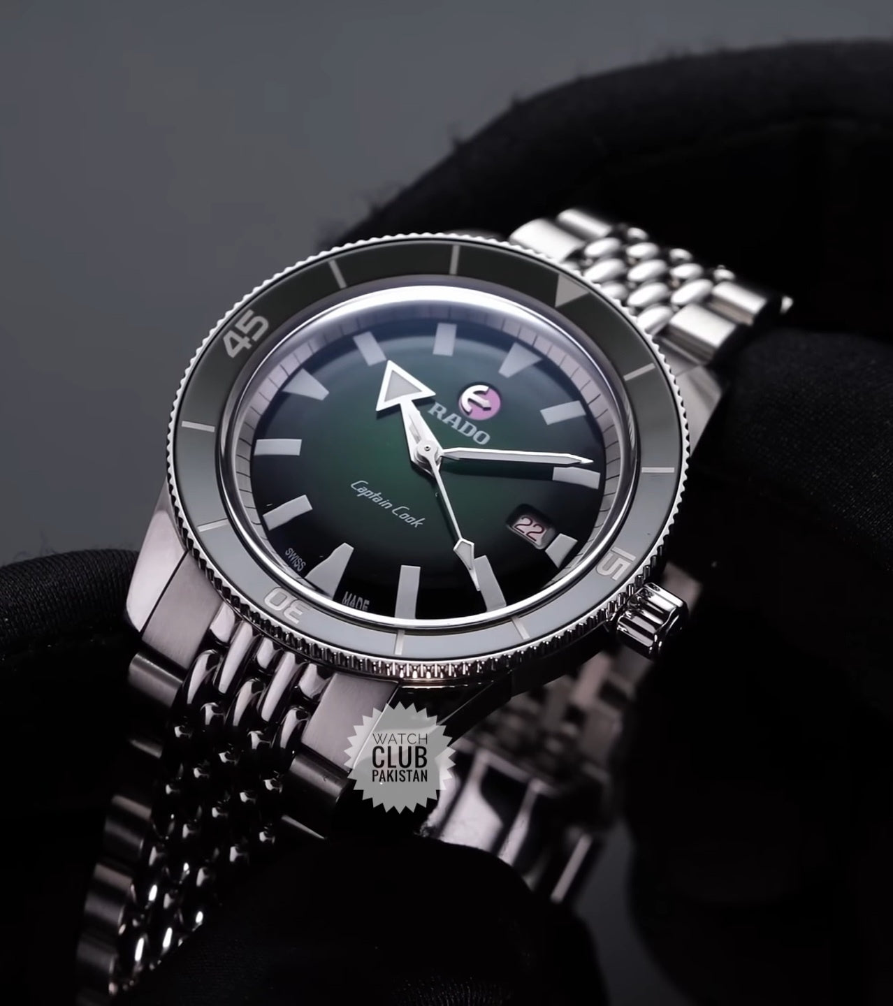 Rado Captain Cook Green Dial  high tech ceramic Ref:R32505313 Brand-New 42mm