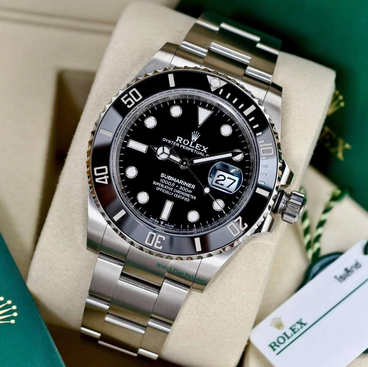 Rolex Submariner 126610LN (Preowned) 2023 full set Black Dial
