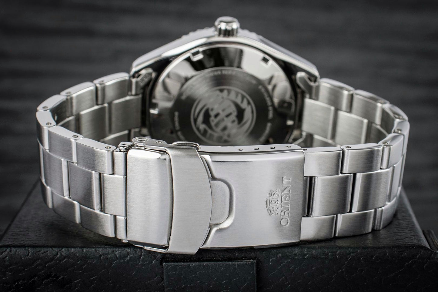 Orient mako diver 40mm (Brand-New) sapphire crystal Ref:RA-AC0Q02L