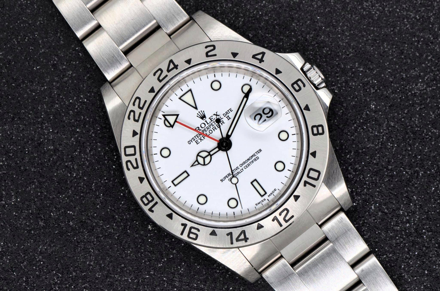 Rolex 16570 mint (Pre-owned) only watch close hole case