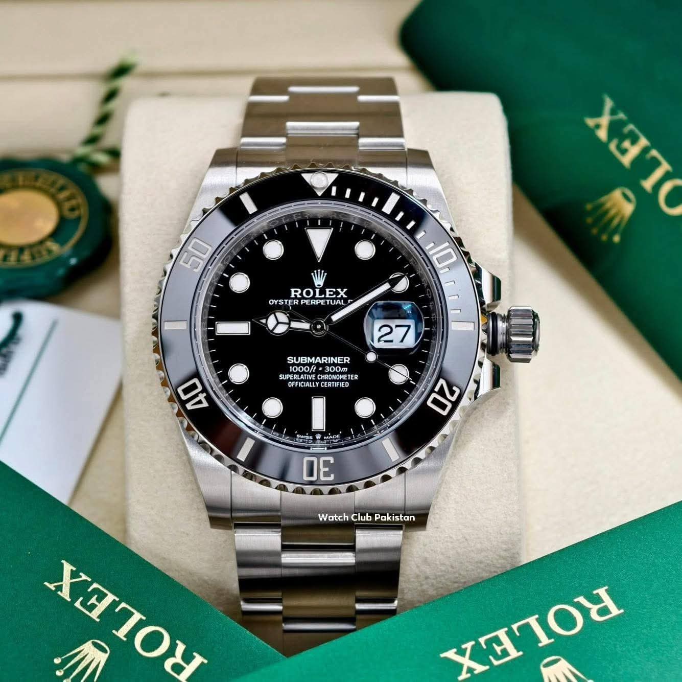 Rolex Submariner 126610LN (Preowned) 2023 full set Black Dial