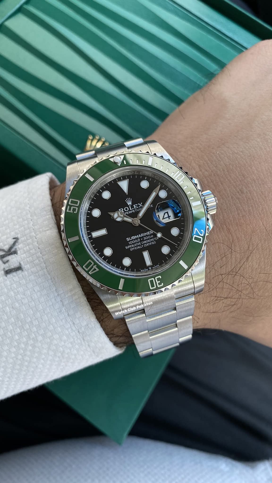 Rolex Submariner Starbucks 126610LV (Brand-New) full set